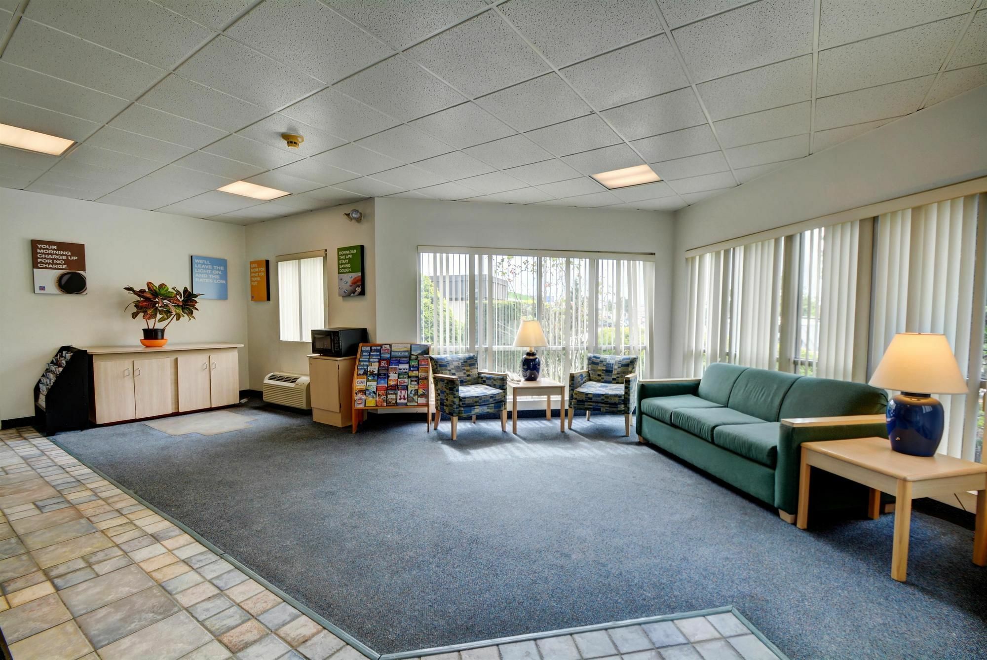 Motel 6-Warwick, Ri - Providence Airport - I-95 Exteriér fotografie