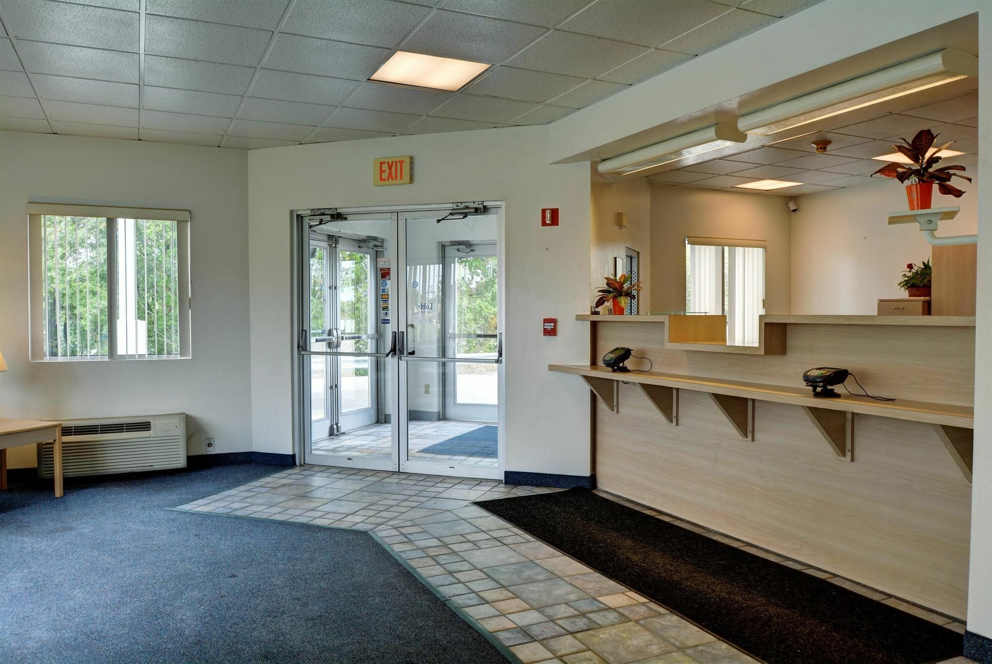 Motel 6-Warwick, Ri - Providence Airport - I-95 Exteriér fotografie